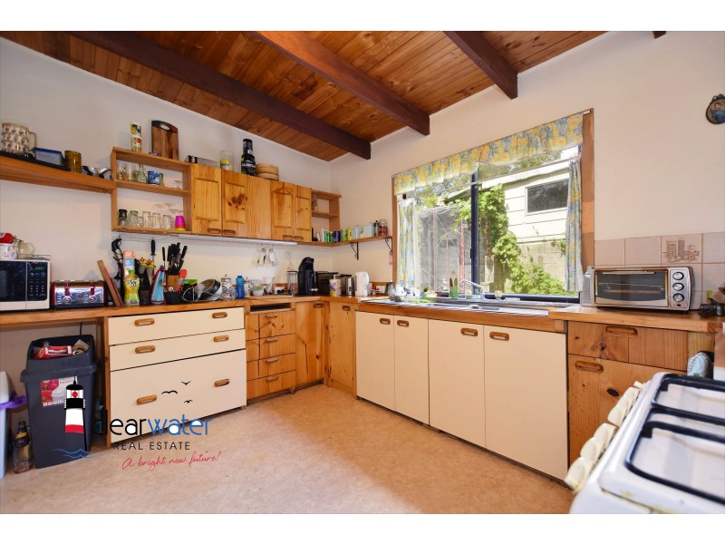 123 Percy Davis Dr, Moruya NSW 2537