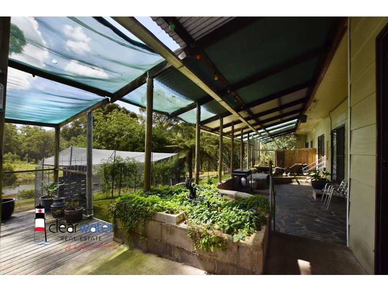 123 Percy Davis Dr, Moruya NSW 2537