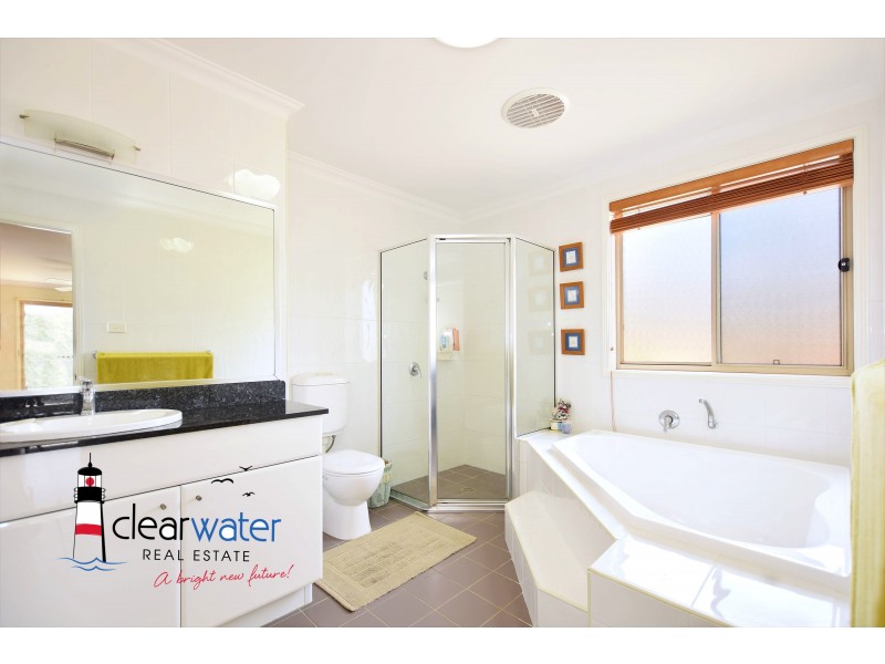 60 Ocean View Dr, Bermagui NSW 2546