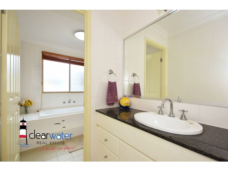 60 Ocean View Dr, Bermagui NSW 2546