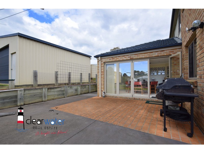 60 Ocean View Dr, Bermagui NSW 2546