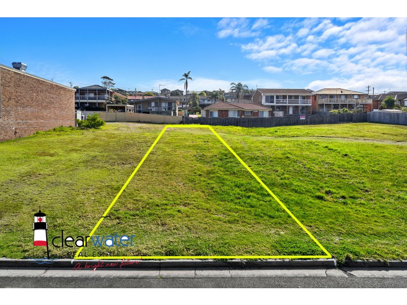 61 Dalmeny Dr, Kianga NSW 2546