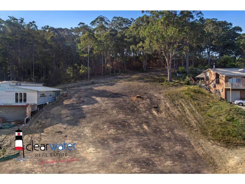 38 Fishermans Cres, North Narooma NSW 2546