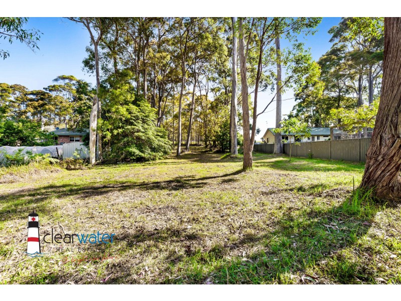 27 Lamont Young Dr, Mystery Bay NSW 2546