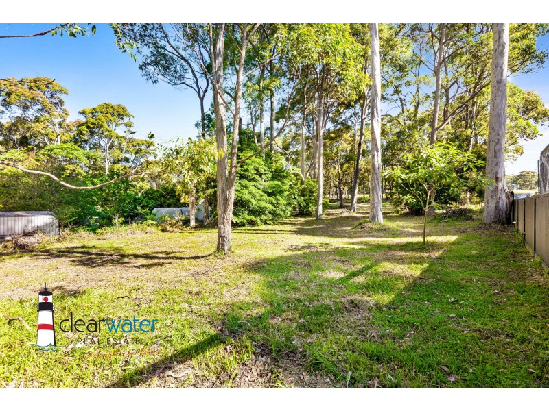 27 Lamont Young Dr, Mystery Bay NSW 2546