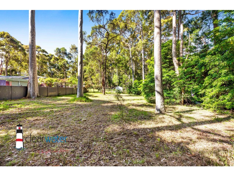 27 Lamont Young Dr, Mystery Bay NSW 2546