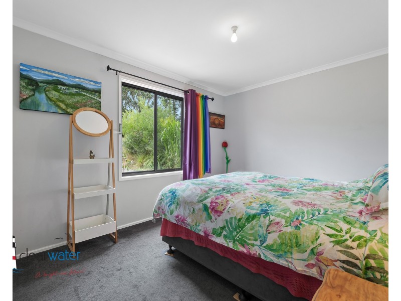 9 Tarlinton St, Cobargo NSW 2550