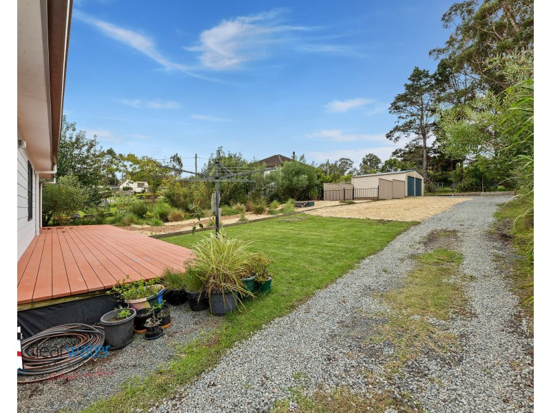 9 Tarlinton St, Cobargo NSW 2550