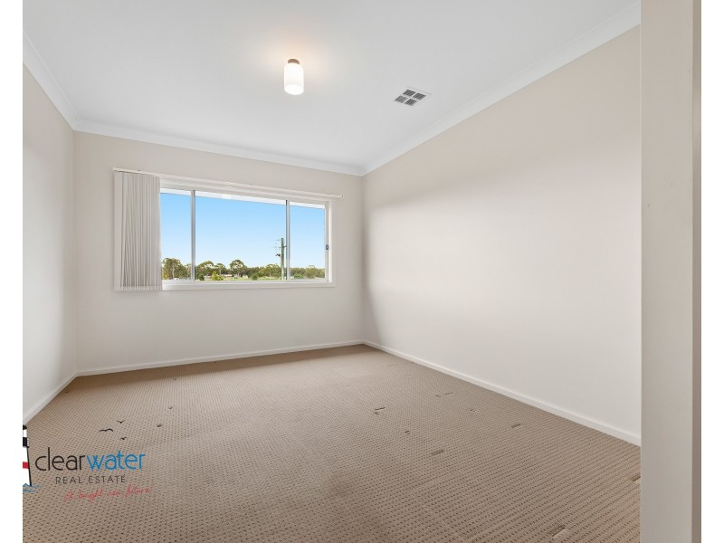 2 Braemar Dr, Moruya NSW 2537