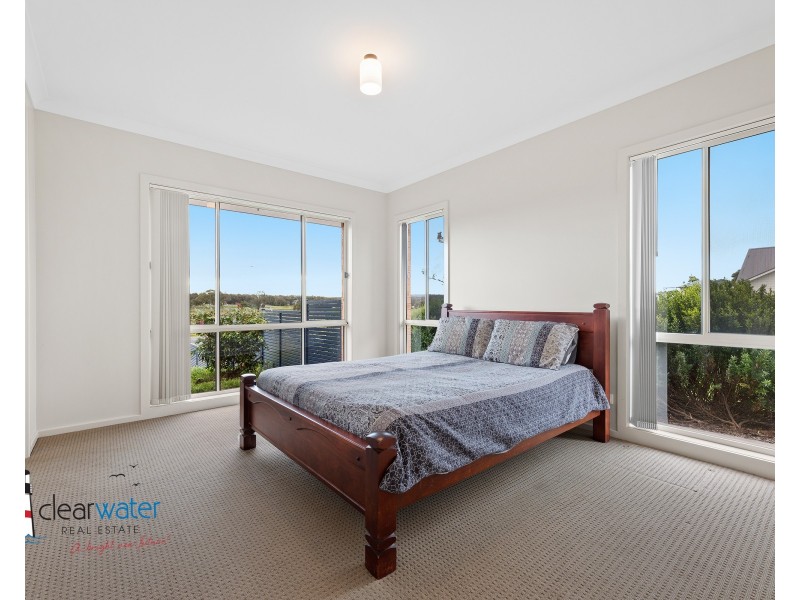 2 Braemar Dr, Moruya NSW 2537