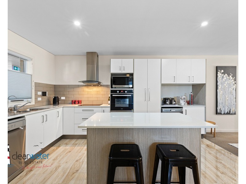 Unit 3/2 Burrawang St, Narooma NSW 2546