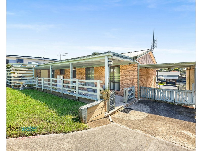 15 Anderson Ave, Tuross Head NSW 2537