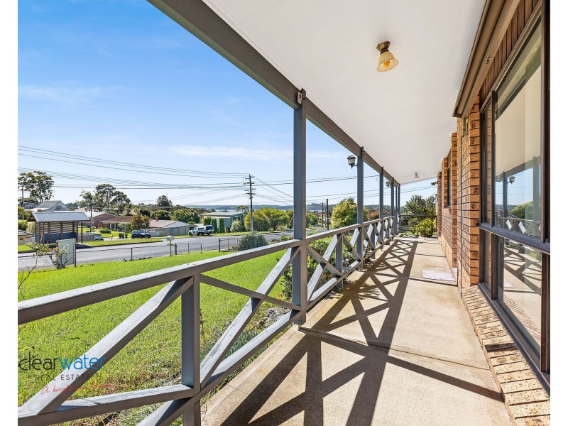 15 Anderson Ave, Tuross Head NSW 2537