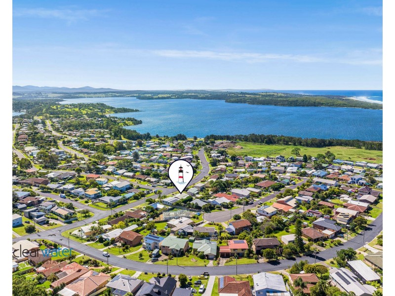 15 Anderson Ave, Tuross Head NSW 2537