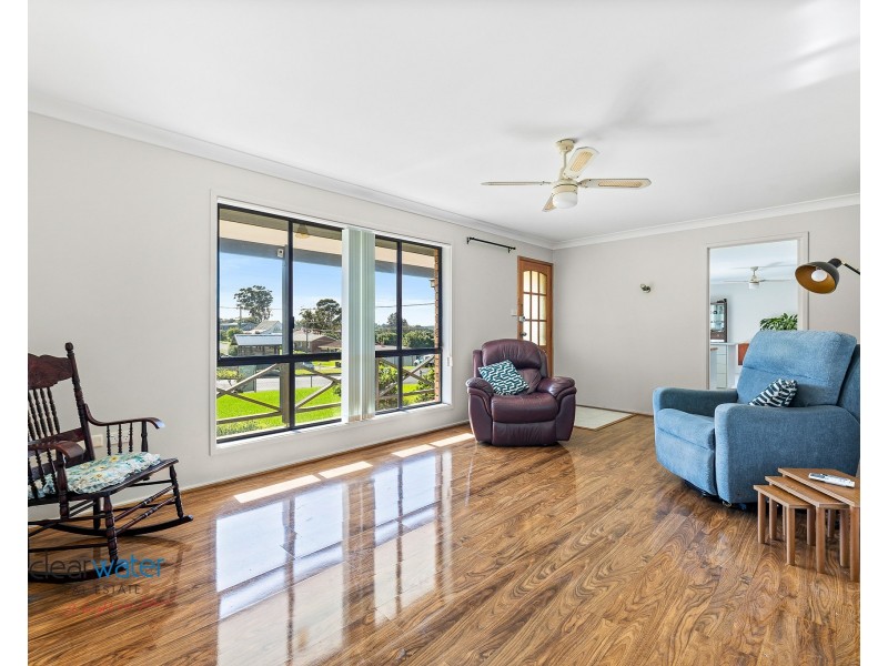 15 Anderson Ave, Tuross Head NSW 2537