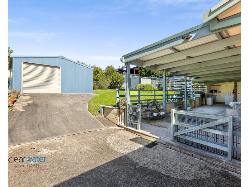 15 Anderson Ave, Tuross Head NSW 2537