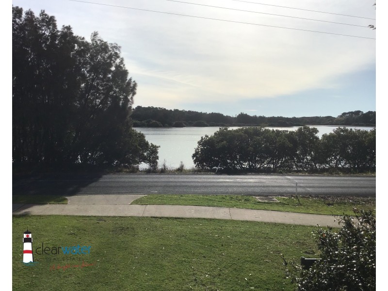 407 South Head Rd, Moruya Heads NSW 2537