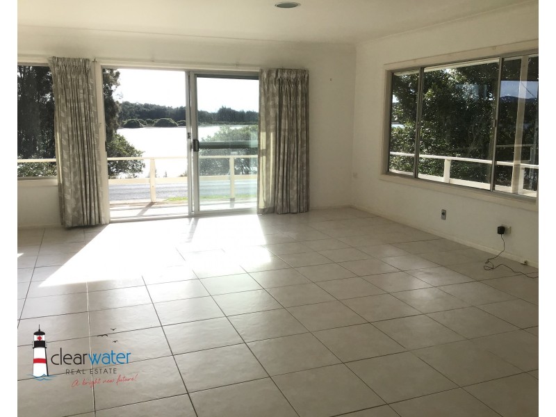 407 South Head Rd, Moruya Heads NSW 2537