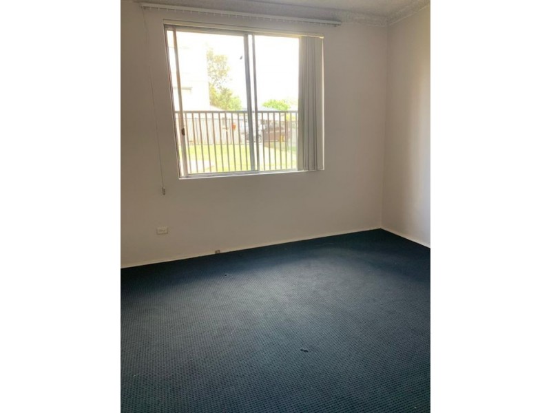 23/5-7 Hoddle Avenue, Bradbury NSW 2560