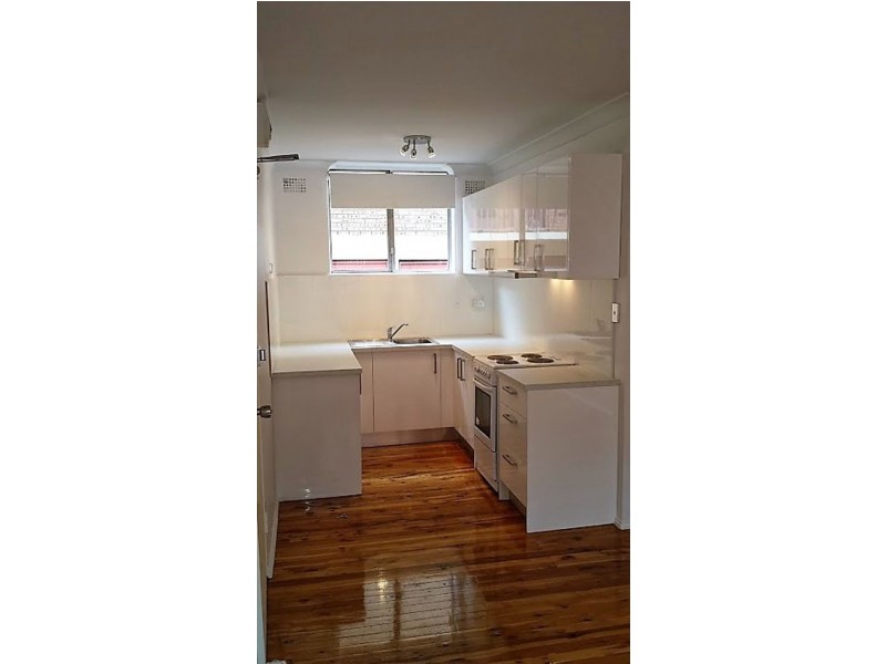 2/13 Drummond Street, Warwick Farm NSW 2170