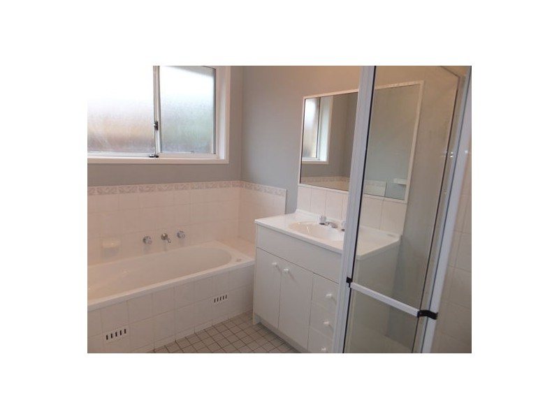 18A Coraki Place, Ourimbah NSW 2258