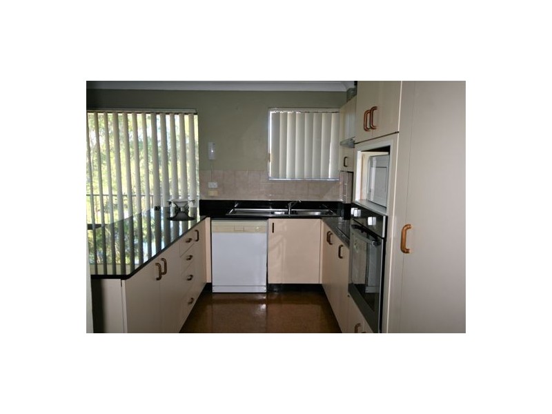 2/2 Mini Street, The Entrance North NSW 2261