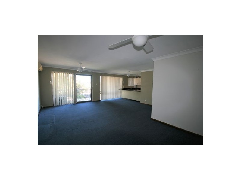 2/2 Mini Street, The Entrance North NSW 2261