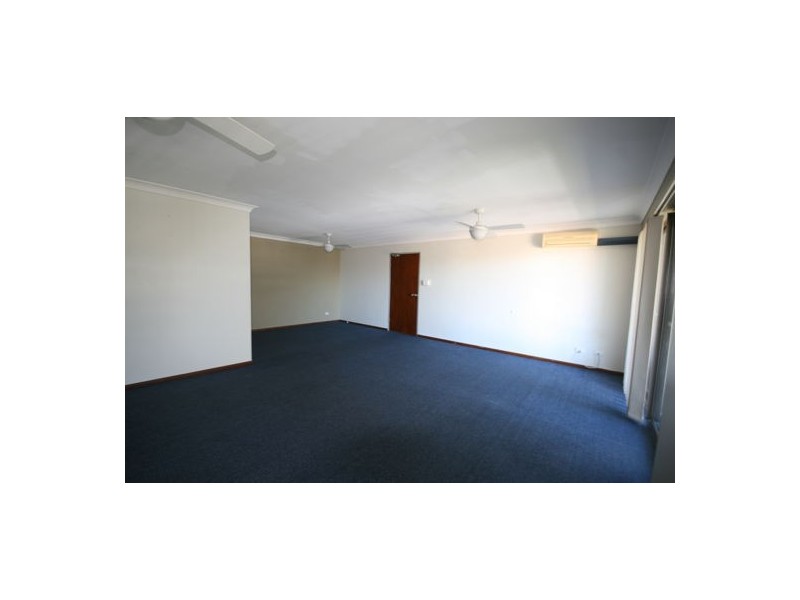 2/2 Mini Street, The Entrance North NSW 2261