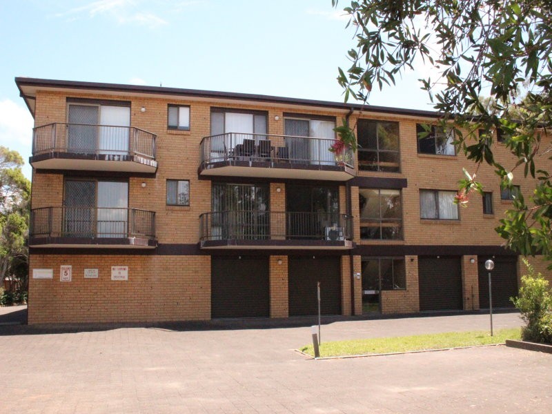 2/2 Mini Street, The Entrance North NSW 2261