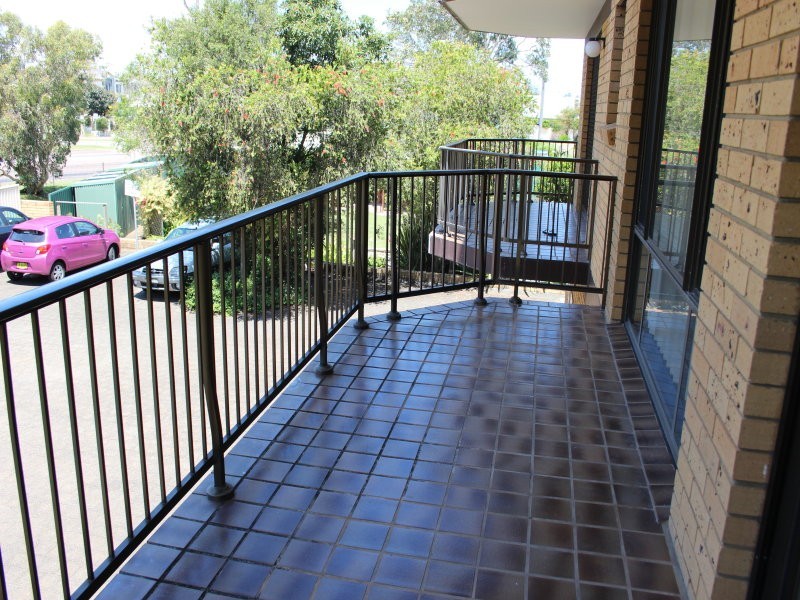 2/2 Mini Street, The Entrance North NSW 2261