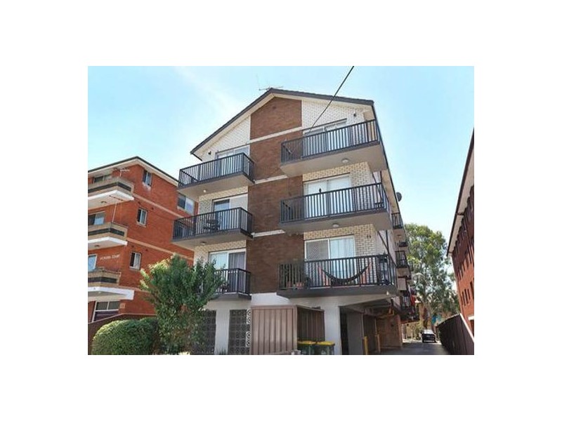 7/84 Harris Street, Fairfield NSW 2165