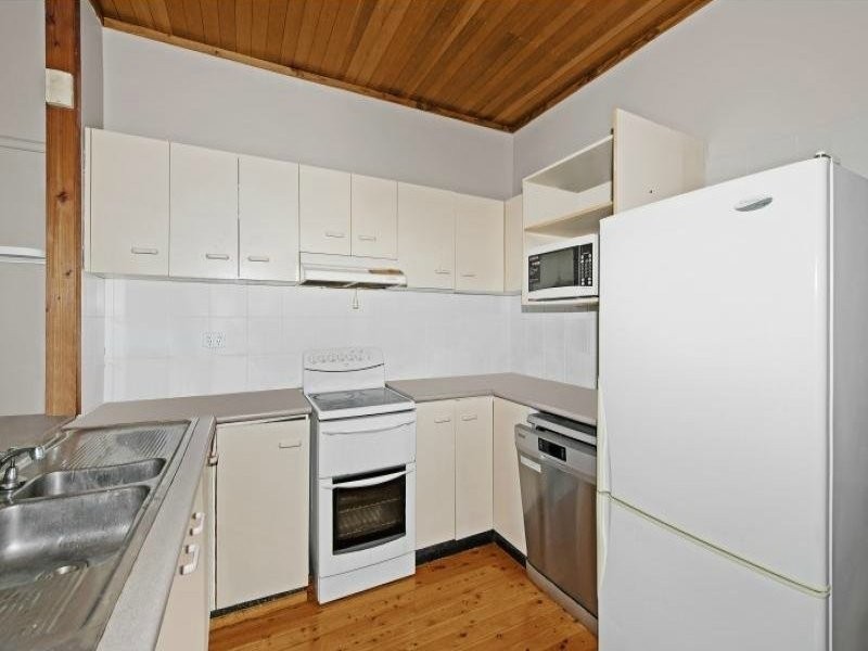 233 Pollock Avenue, Wyong NSW 2259