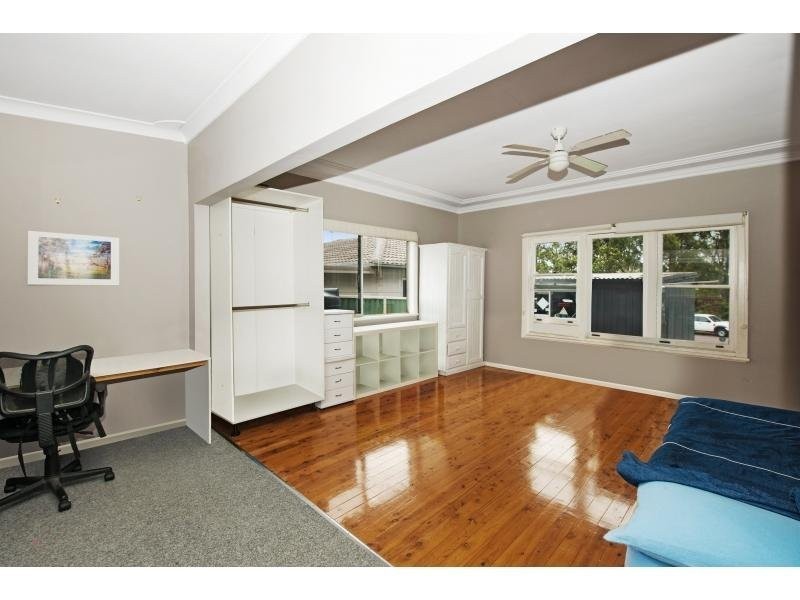 233 Pollock Avenue, Wyong NSW 2259