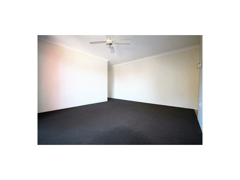 1/4 Mooney Street, Strathfield South NSW 2136