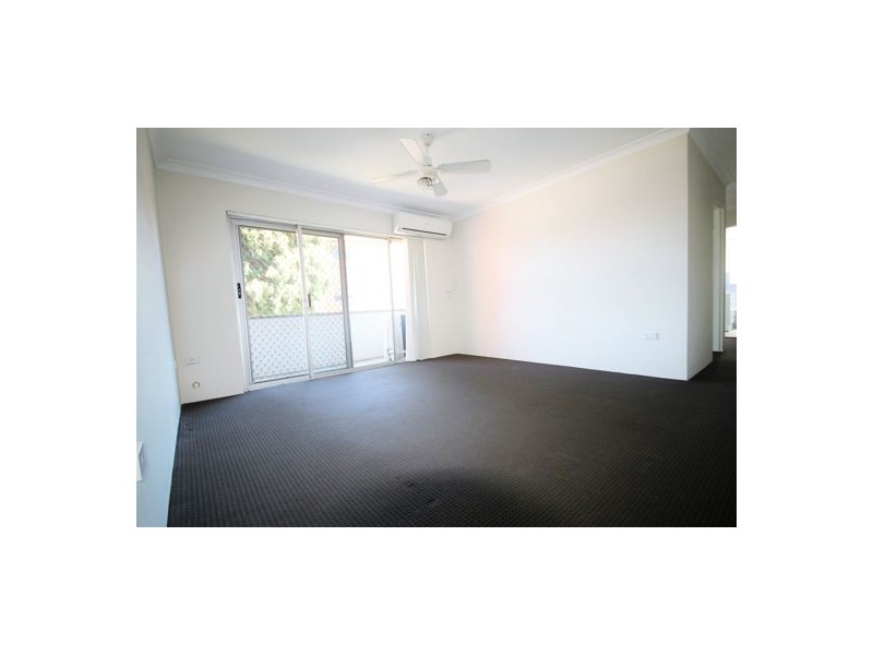 1/4 Mooney Street, Strathfield South NSW 2136
