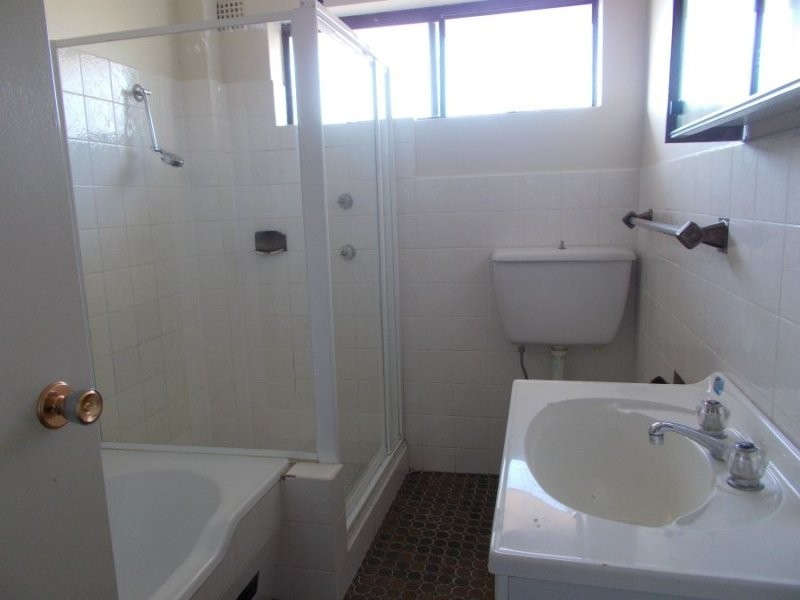 4/12 Coogee Avenue, The Entrance NSW 2261