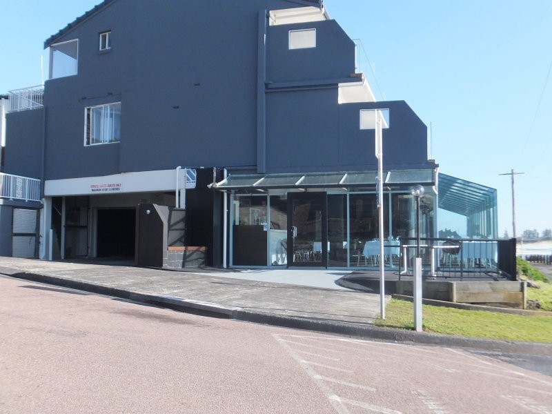 1/105 Ocean Parade, Blue Bay NSW 2261