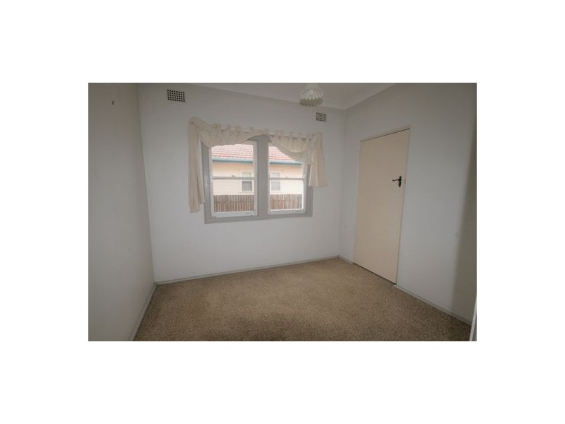 2/11 Dening St, The Entrance NSW 2261