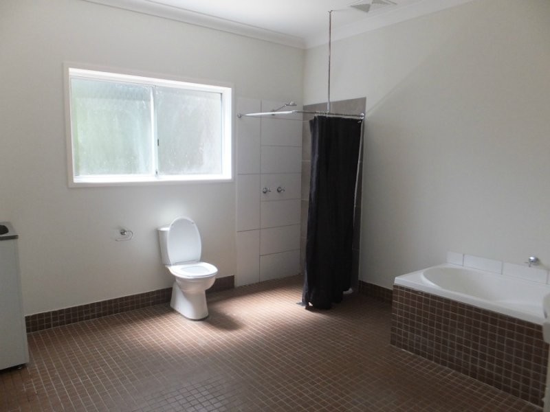 2/29 Berry’s Head Road, Narara NSW 2250