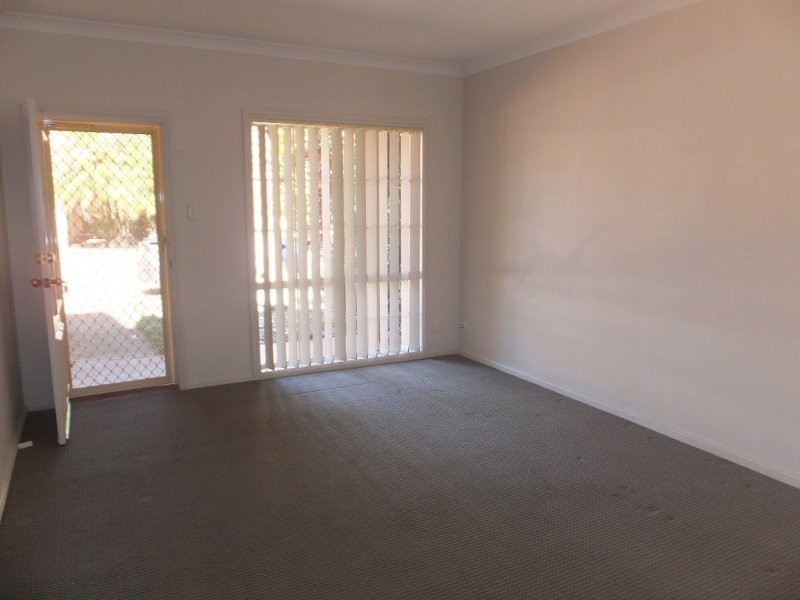 4/6 Beechwood Street, Ourimbah NSW 2258