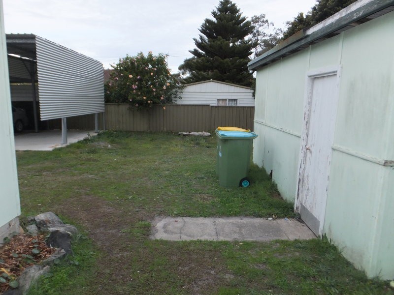 13A Crossingham Street, Canton Beach NSW 2263