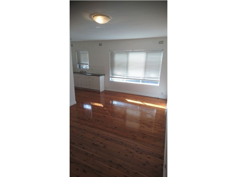 3/137 Military Road, Guildford NSW 2161