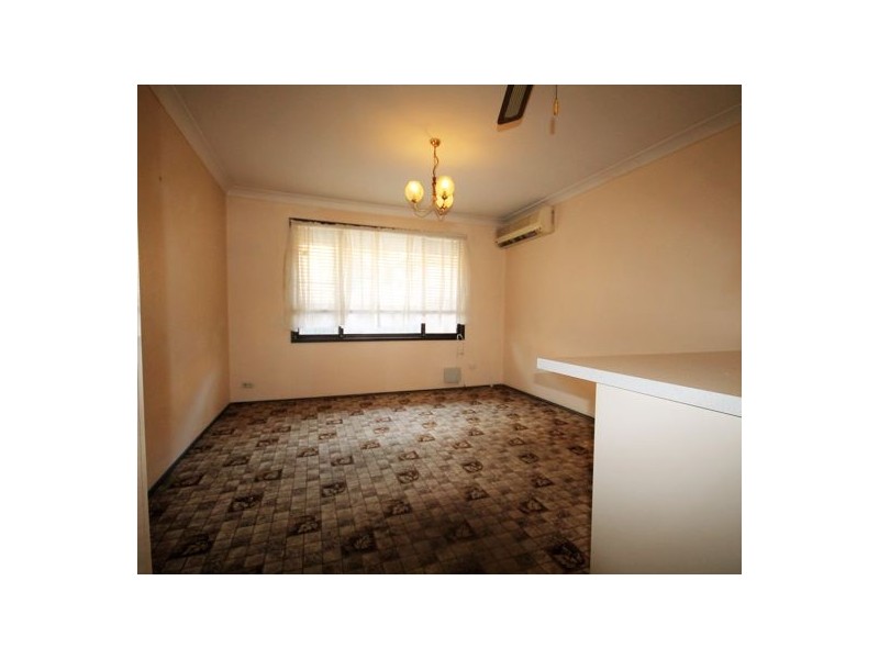 8/25 Barlow Street, Cambridge Park NSW 2747