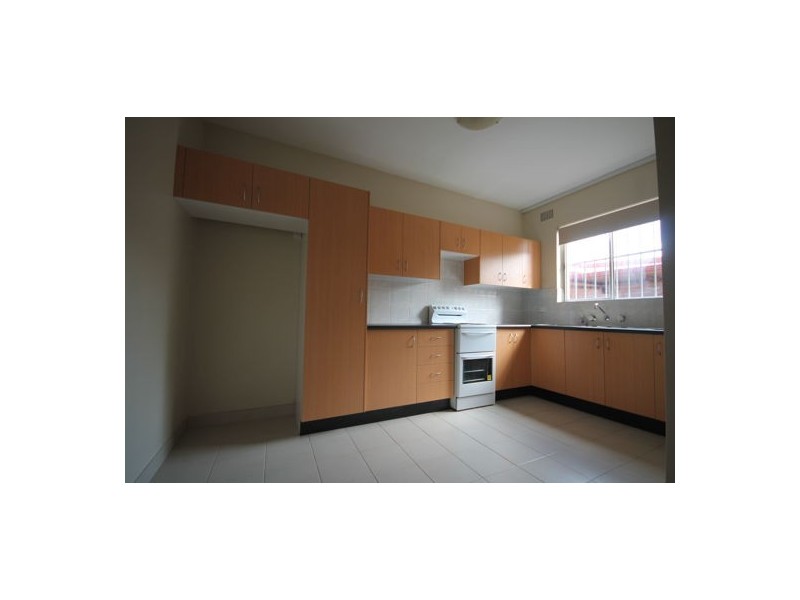 3/28 Flora Street, Roselands NSW 2196