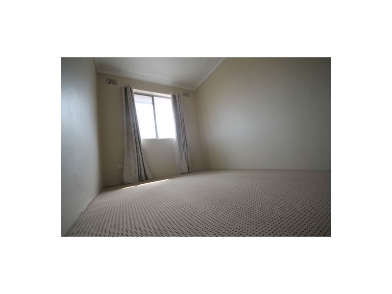 6/28 Flora Street, Roselands NSW 2196