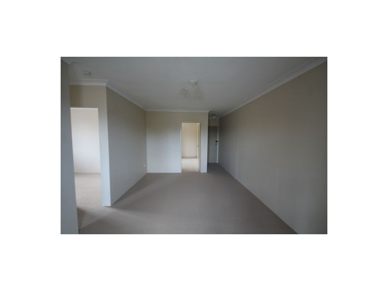 6/28 Flora Street, Roselands NSW 2196