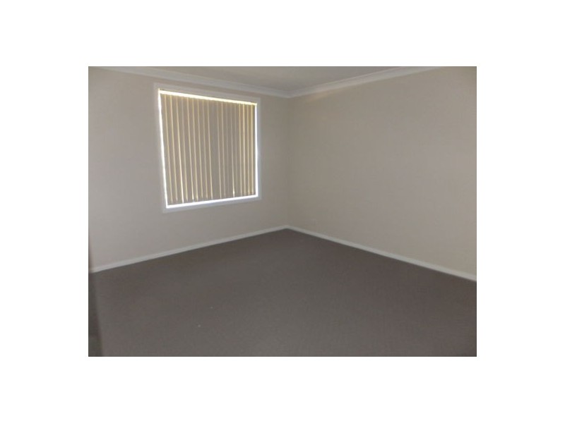 8/6-8 Beechwood Crescent, Ourimbah NSW 2258