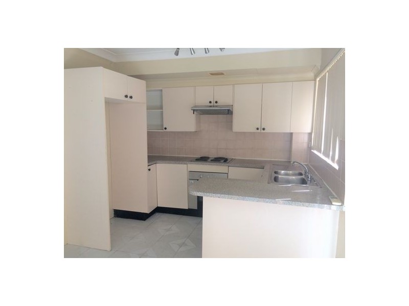 11/5-7 Thelma Street, Lurnea NSW 2170