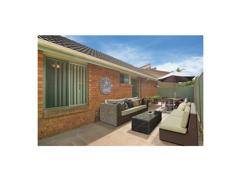 2/2 Lynch Crescent, The Entrance North NSW 2261