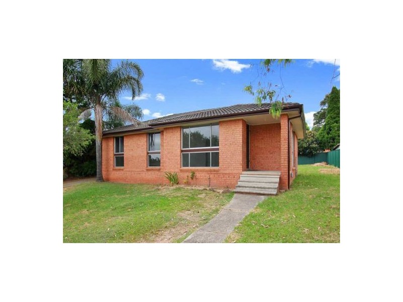 102 St Clair Avenue, St Clair NSW 2759